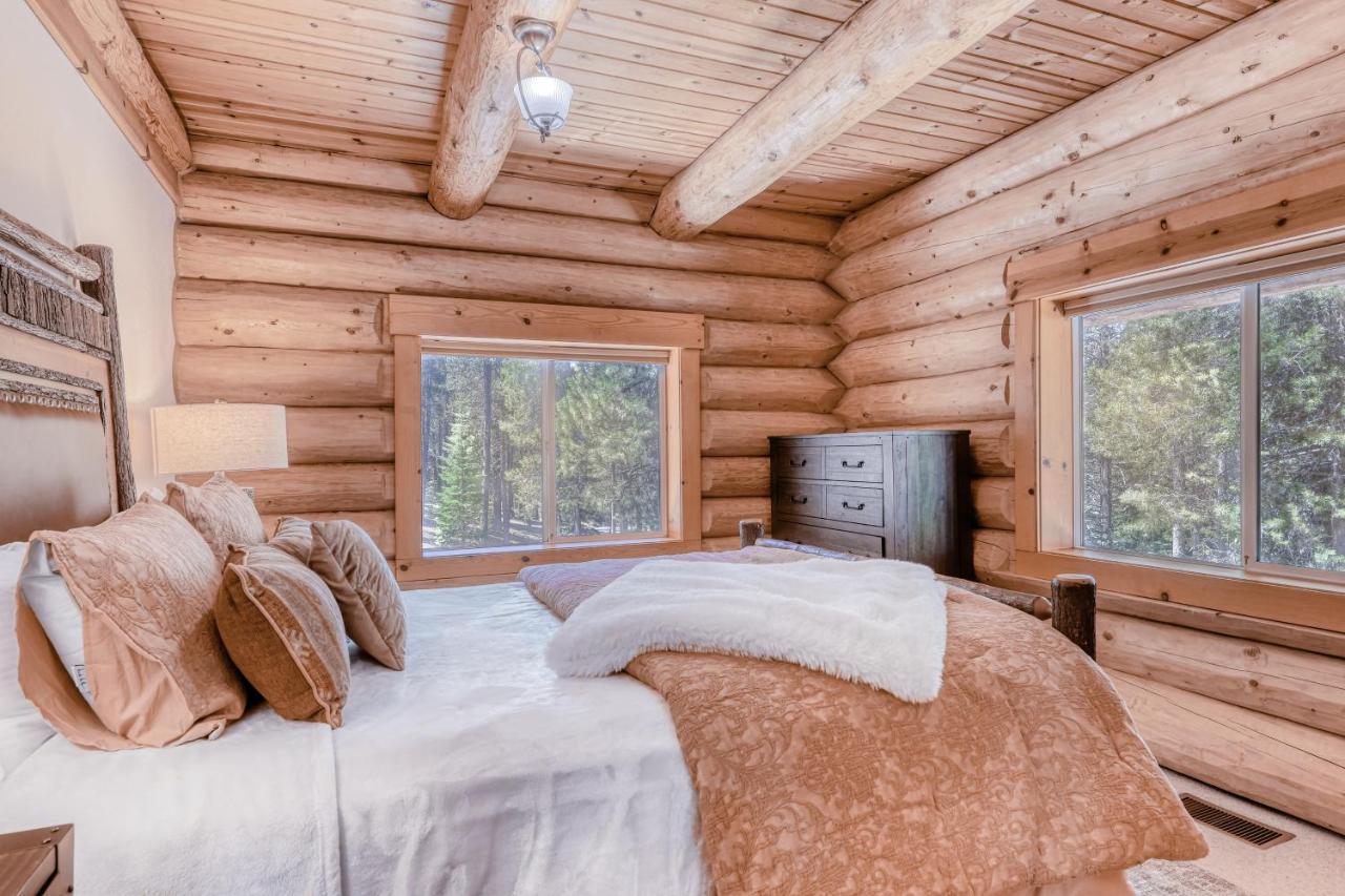Log Cabin Estate - Falcon Ridge Truckee Exterior photo