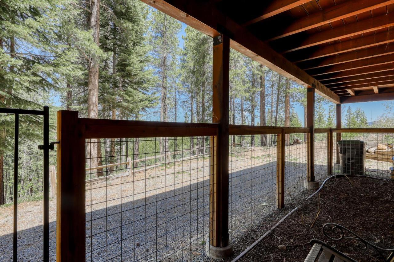 Log Cabin Estate - Falcon Ridge Truckee Exterior photo