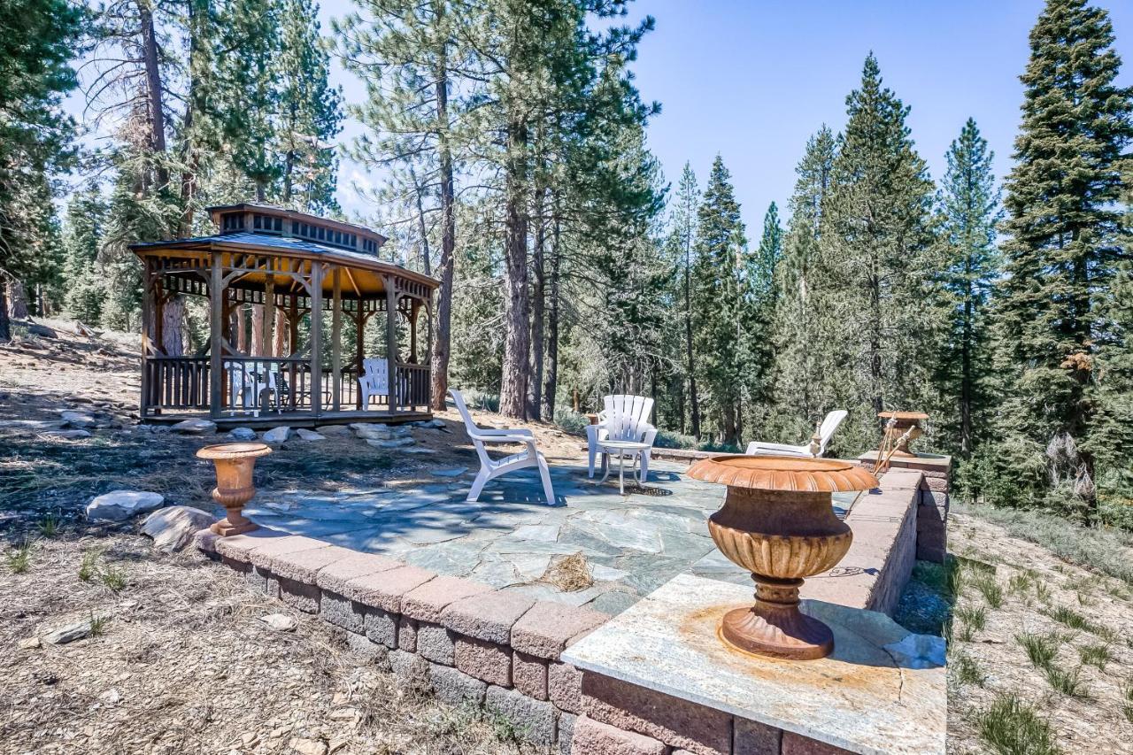 Log Cabin Estate - Falcon Ridge Truckee Exterior photo